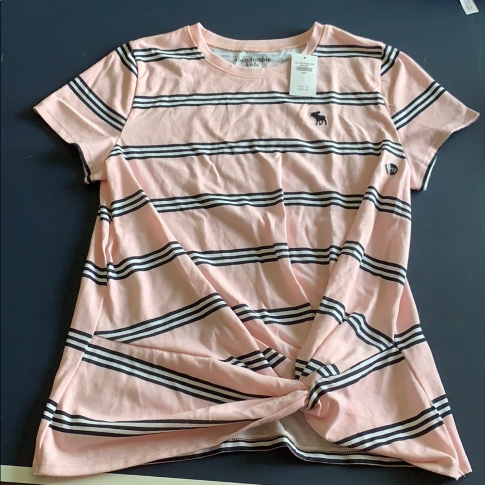 NWT Abercrombie Kids Tee